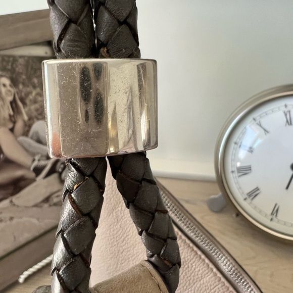 COPY - Michael Kors Skorpios Beige Pebbled Leather shoulder bag with braided st… - Picture 5 of 8